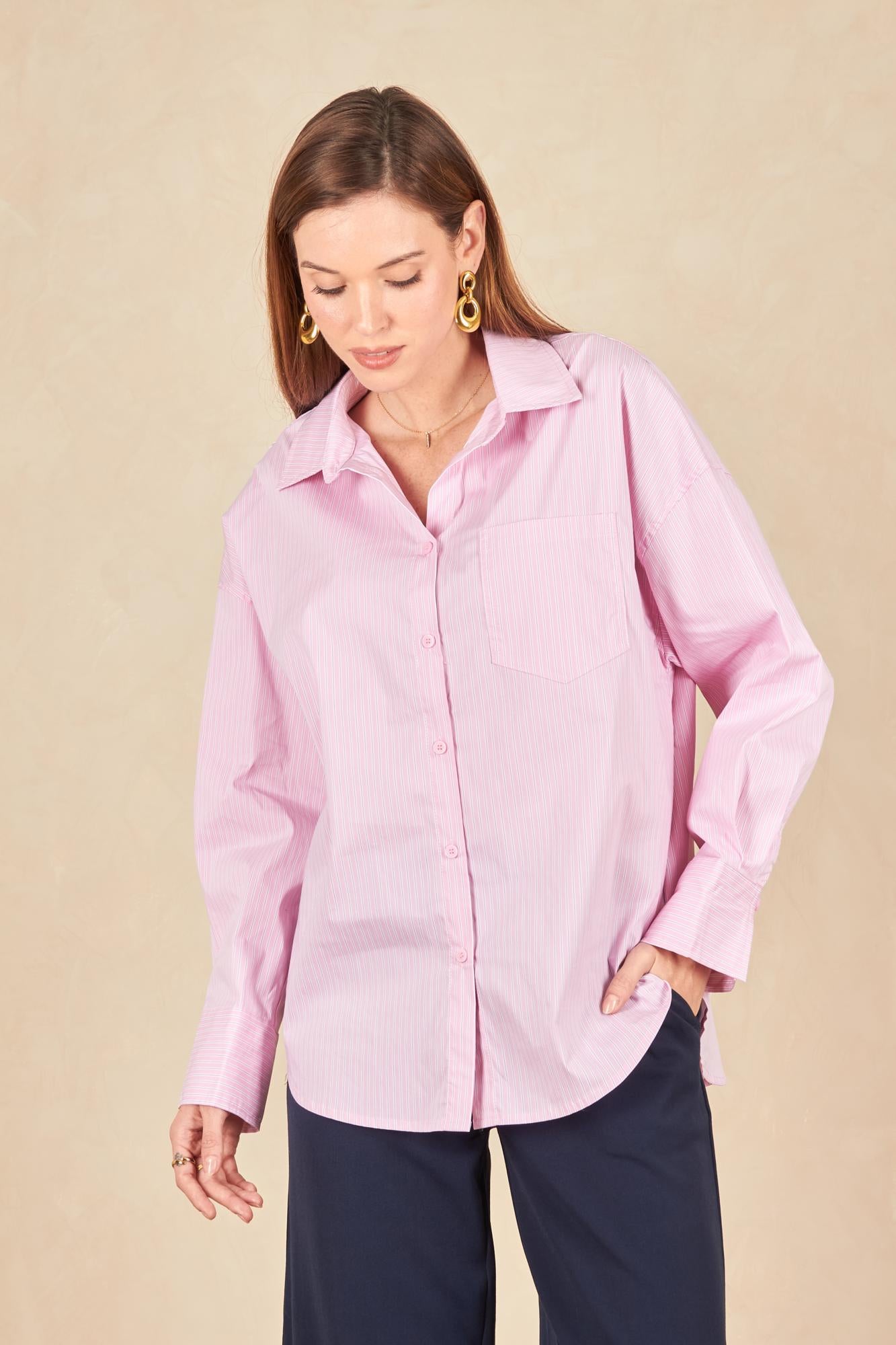 Chemise boutonnée à manches longues à rayures roses pastel Chemise boutonnée à manches longues à rayures roses pastel