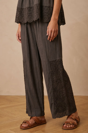 Pantalon Riyad Choco CHOCO