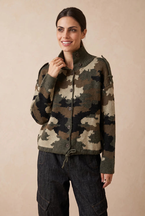 MILITAIRE
