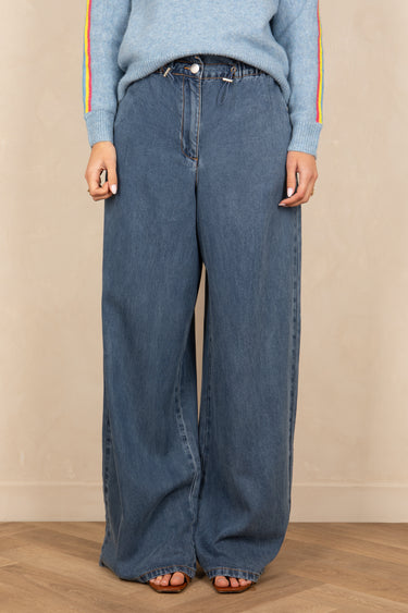 Jean Sylvie Bleu BLEU